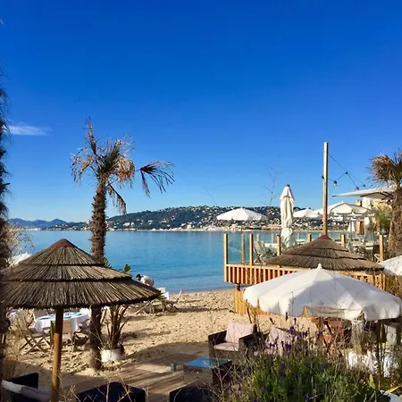Charmant Avec Piscine Et A 300m De La Mer