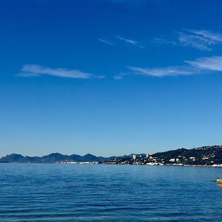 Charmant Avec Piscine Et A 300m De La Mer Appartement Juan-les-Pins