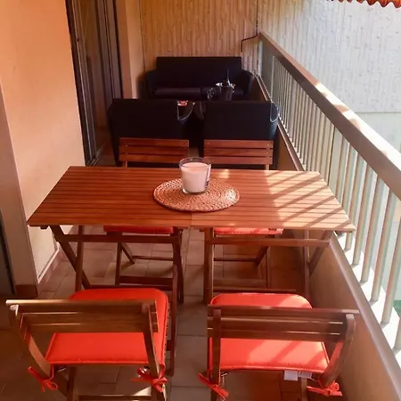 Charmant Avec Piscine Et A 300m De La Mer * Juan-les-Pins